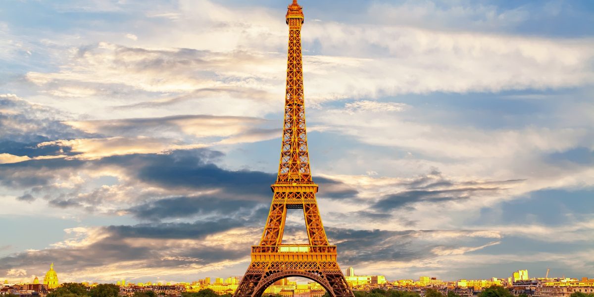 eiffel-tower-3349075_1920