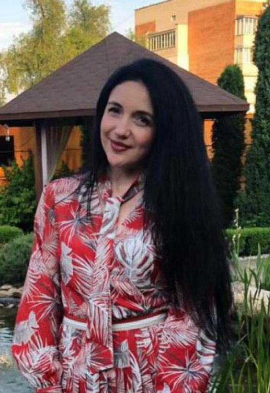 Irina • 38 • Ukraine 🇺🇦