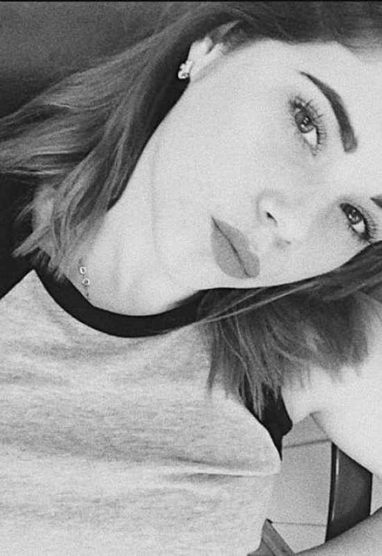 Marina • 27 • Russie