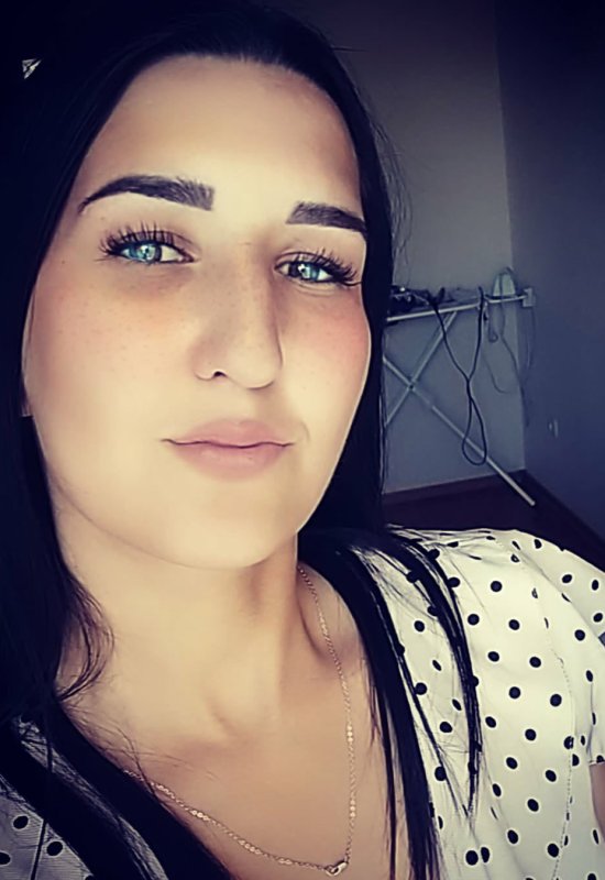 Olga • 31 • Ukraine