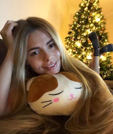 Svetlana, 41