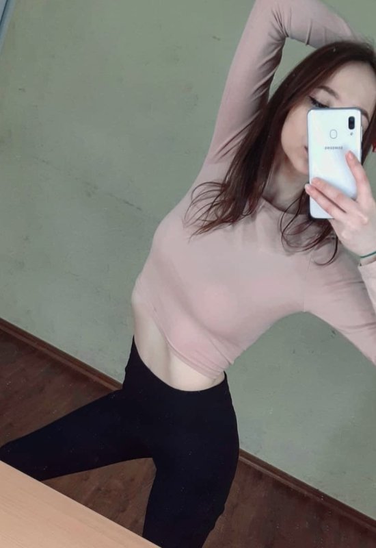 Margarita • 28 • Ukraine