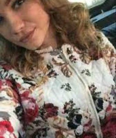 Natali, 38