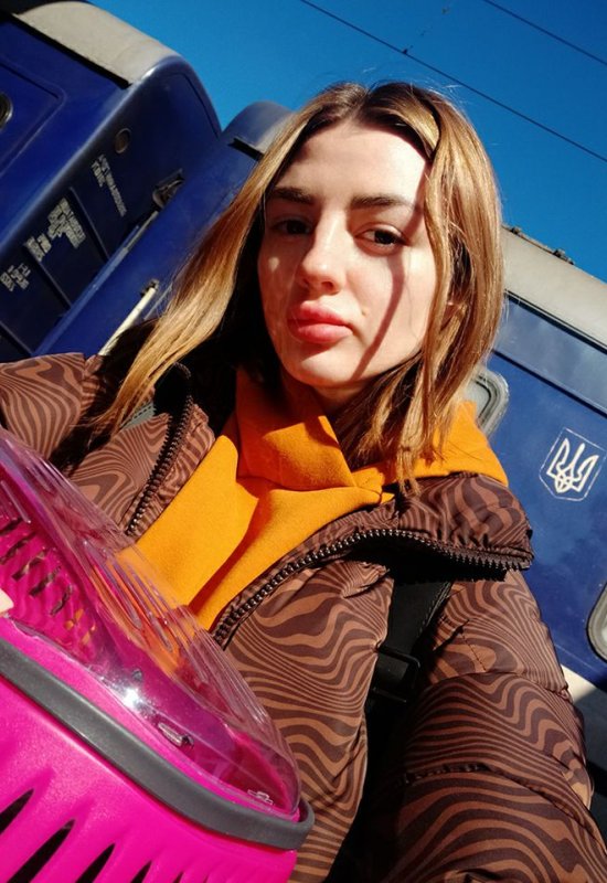Lera • 25 • Ukraine