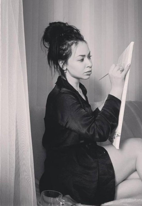 Olga • 37 • Germany