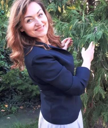 Nika, 51