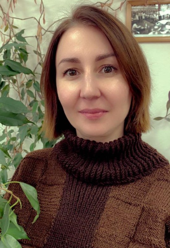 Anastasia • 43 • Germany