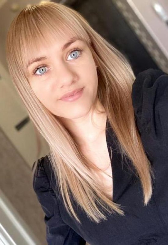 Elizaveta  • 32 • Poland