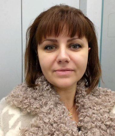 Marina, 43