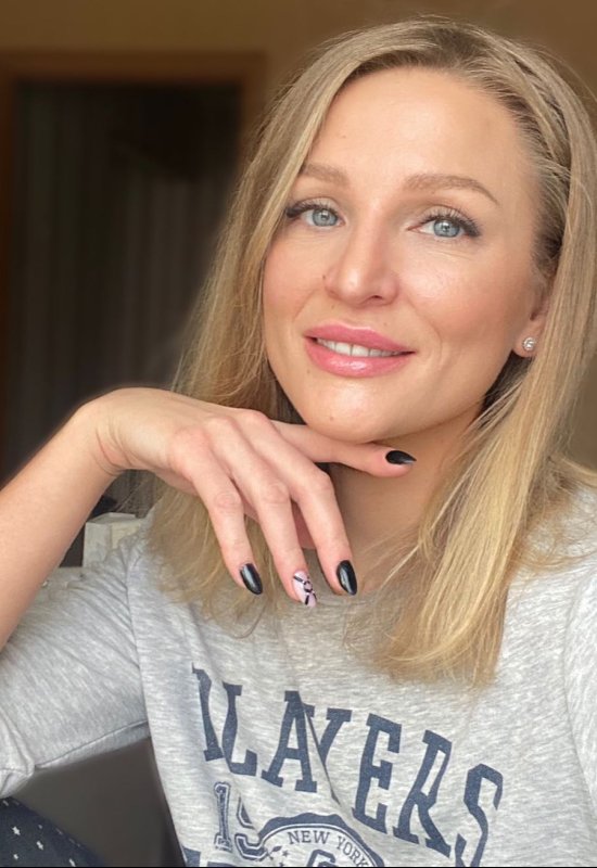 Anastasiya • 36 • Belarus