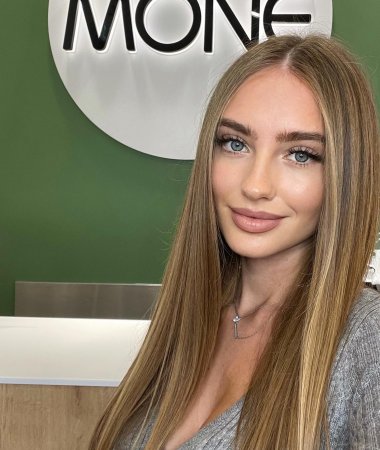 Yulia, 35