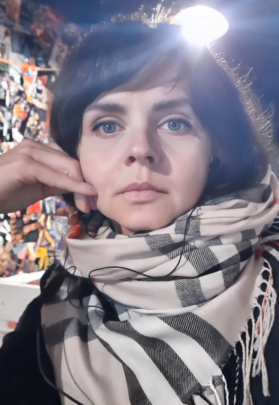 Yulia • 47 • Ukraine