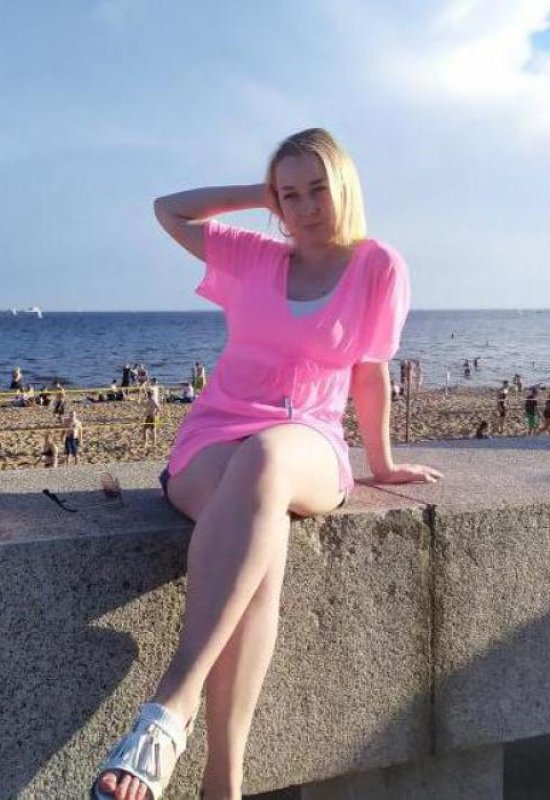 Anastasia • 30 • Bulgaria