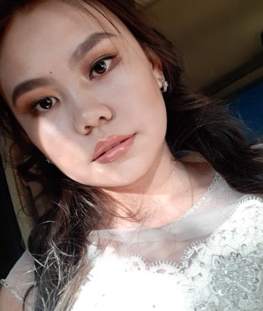 Gulmira, 23