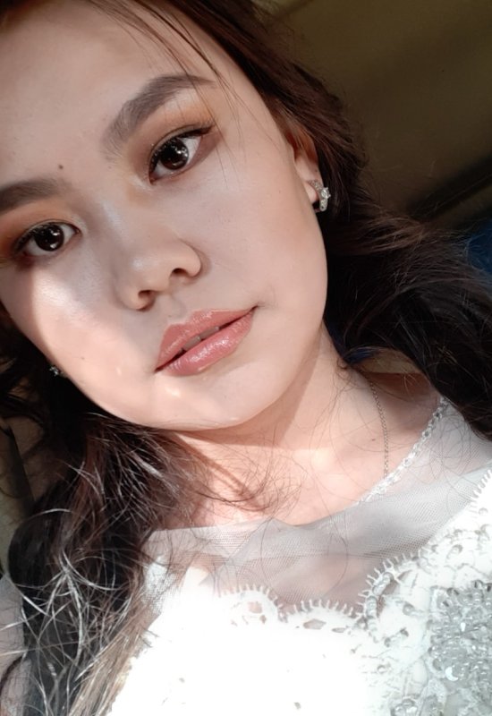 Gulmira • 23 • Kazakhstan