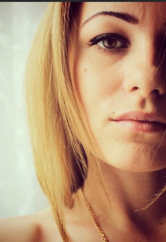 Vika • 36 • Germany