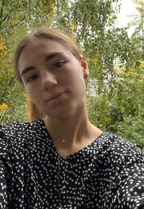 Lakomka • 29 • Ukraine