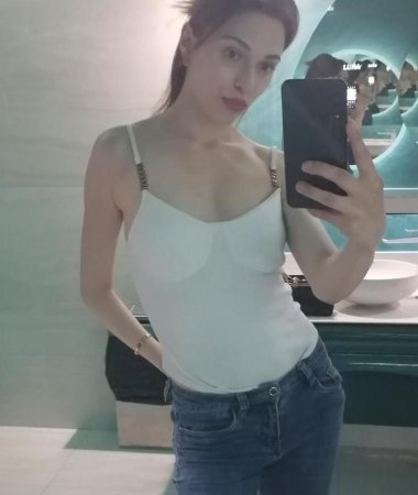 Ekaterina, 30