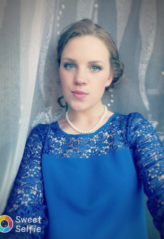 Nika • 32 • Belarus