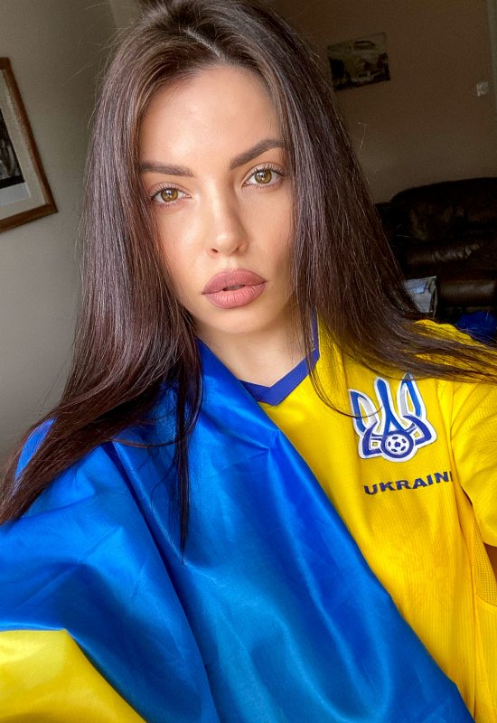 Nata • 34 • Ukraine