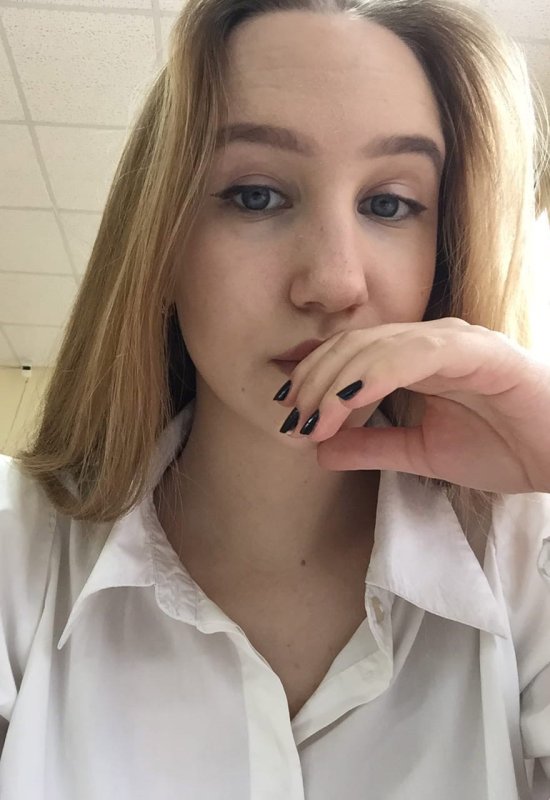 Kate • 32 • Ukraine