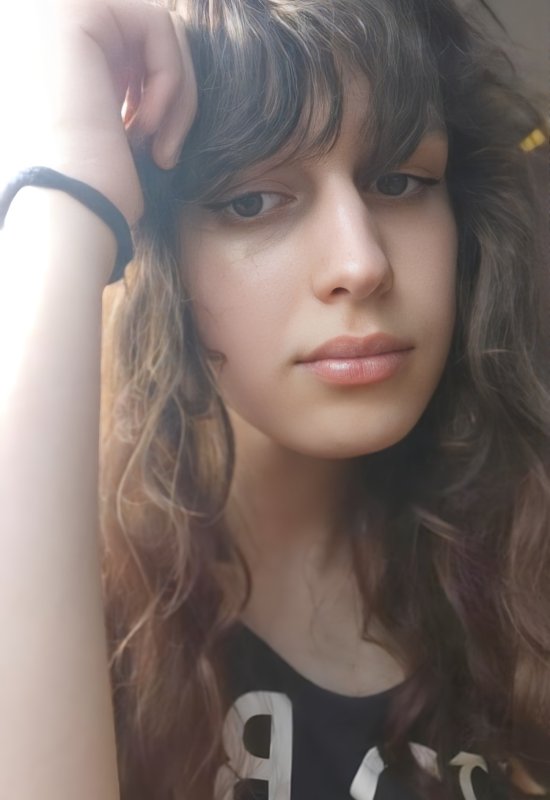 Maria • 21 • Russie