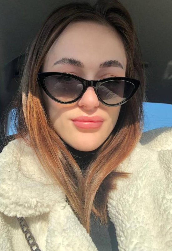 Valeria • 26 • Ukraine