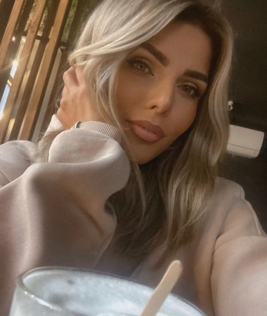 Olga, 40