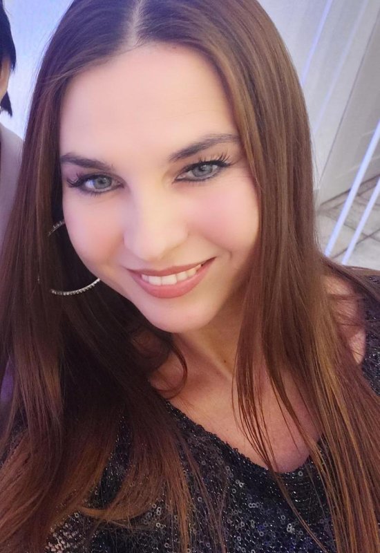 Svetlana • 41 • Belarus