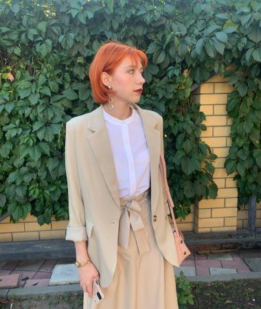 Sasha, 24