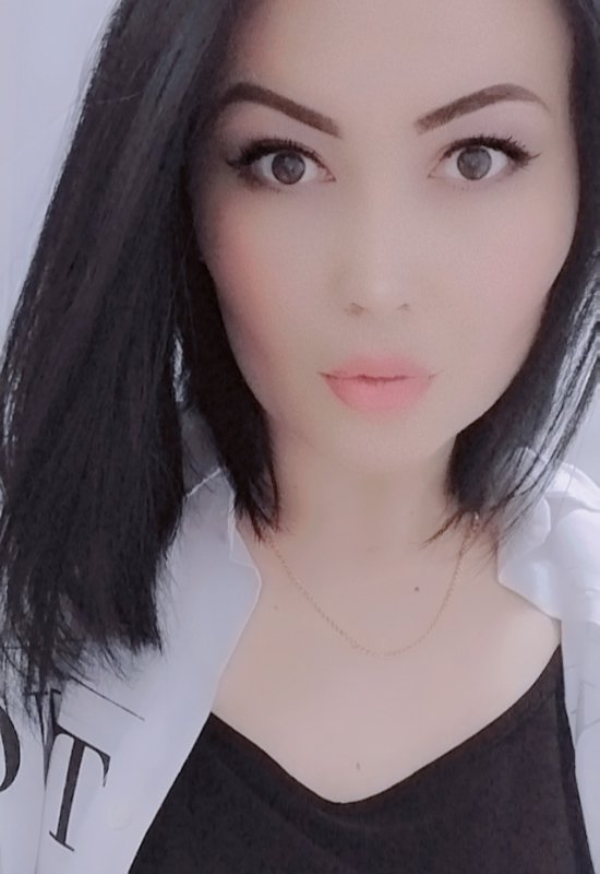 Alya • 32 • Kazakhstan
