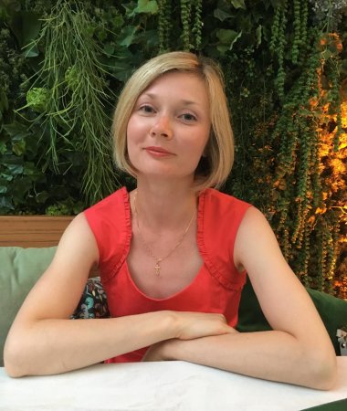 Olga, 41