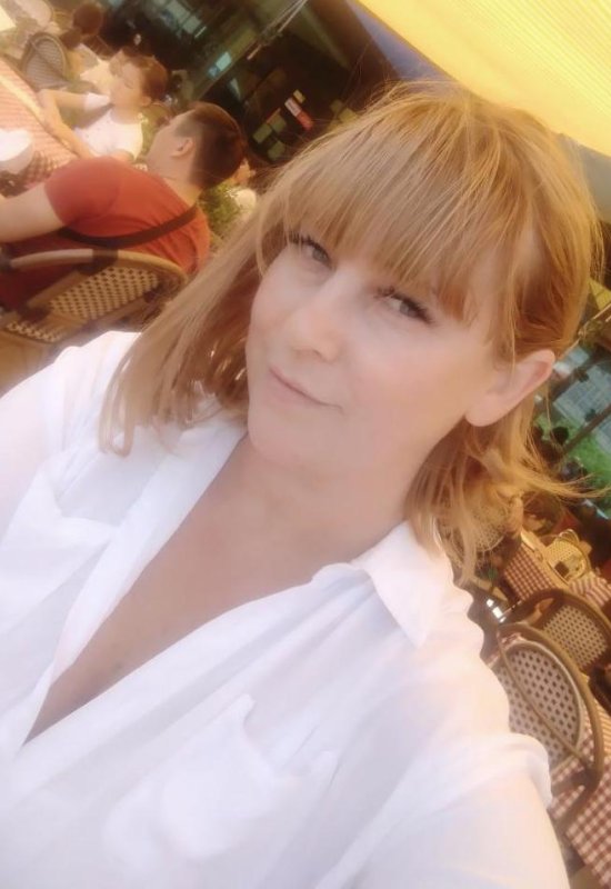 Yulia • 46 • Kazakhstan