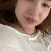 Viktoriia 