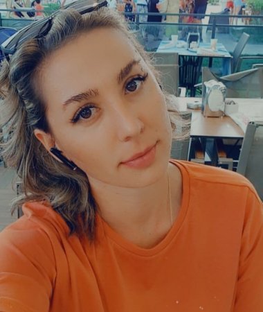 Alina, 35
