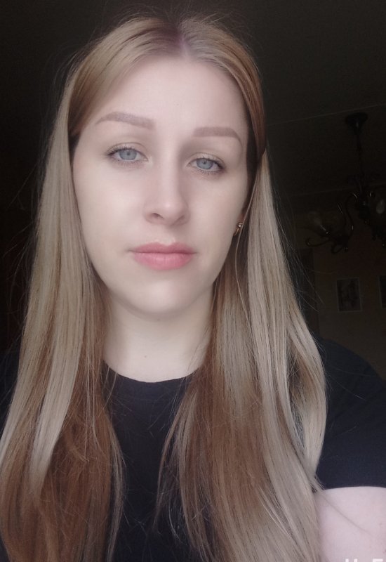 Anna • 35 • Belarus