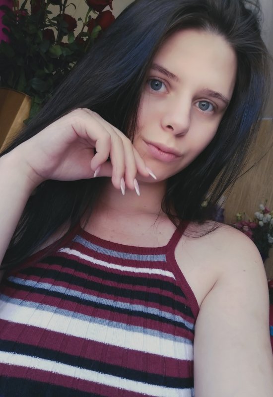 Anna • 28 • Ukraine