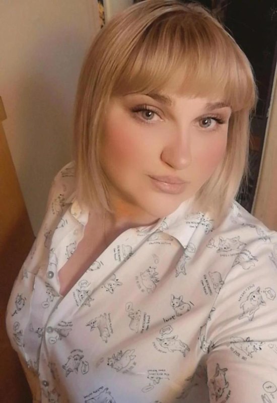 Ekaterina • 39 • Russia