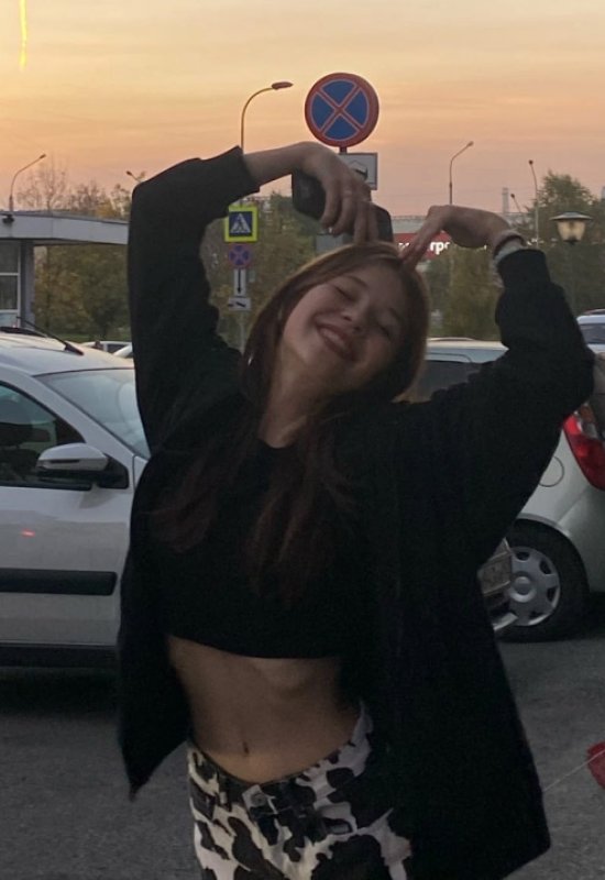 Nika • 26 • Russia