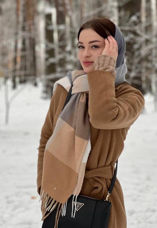 Alina • 22 • Ukraine 🇺🇦