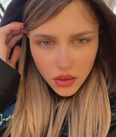 Nadin, 25