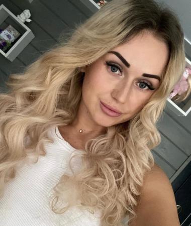 Natalia, 36