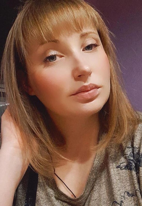 Ekaterina • 36 • Russia