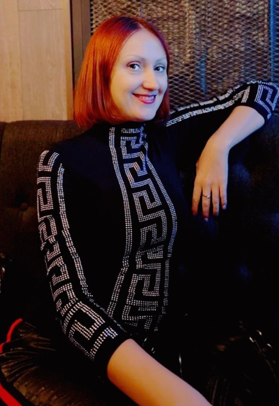 Victoria • 42 • Kazakhstan
