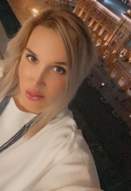Kseniya  • 42 • Russia