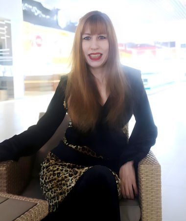 Irina, 47
