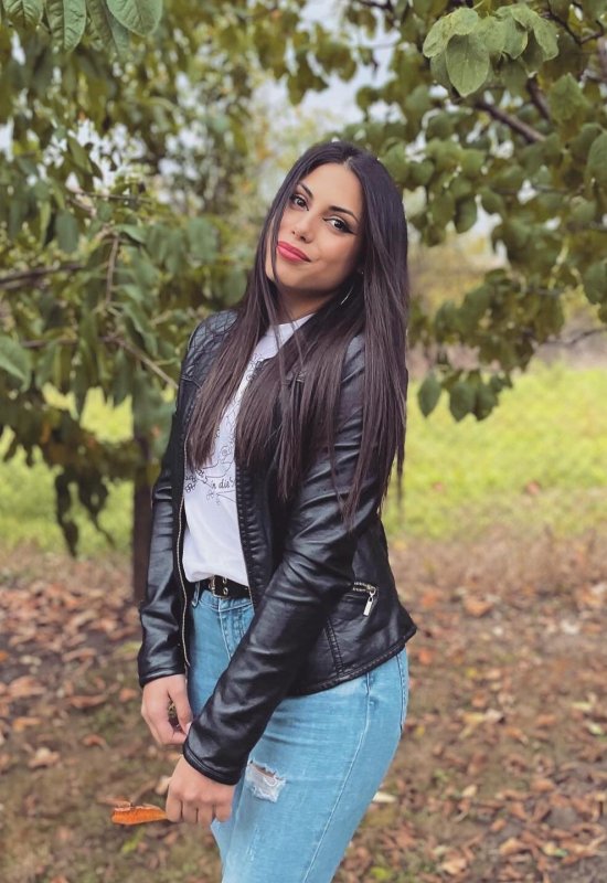 Natalia • 35 • Ukraine