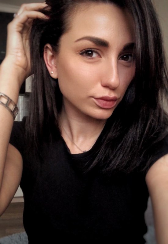 Nastella • 35 • Ukraine 🇺🇦