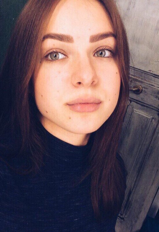 Marina • 37 • Russia