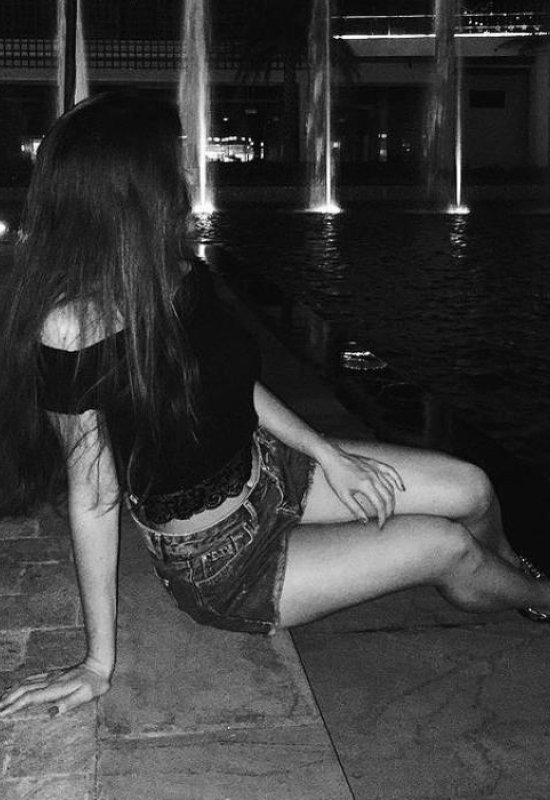Mila • 30 • Russia